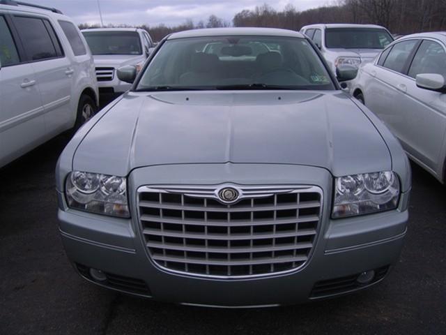 2005 Chrysler 300 3.5