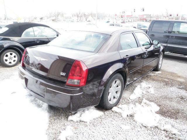 2005 Chrysler 300 3.5