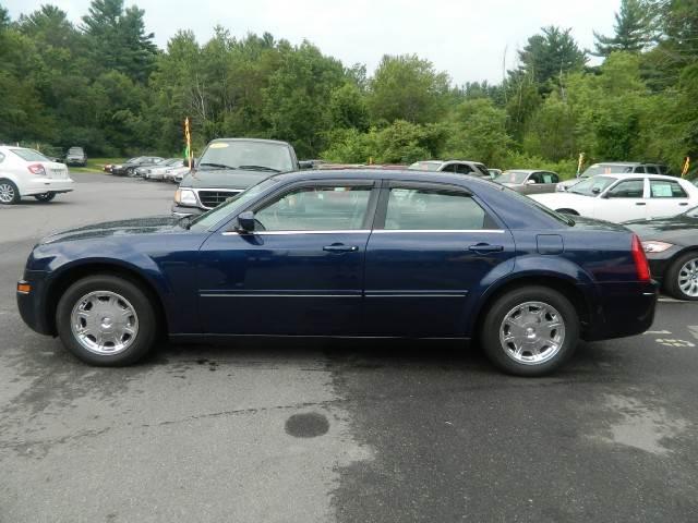 2005 Chrysler 300 RX 35