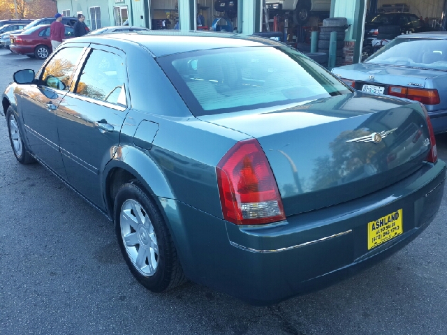 2005 Chrysler 300 3.5