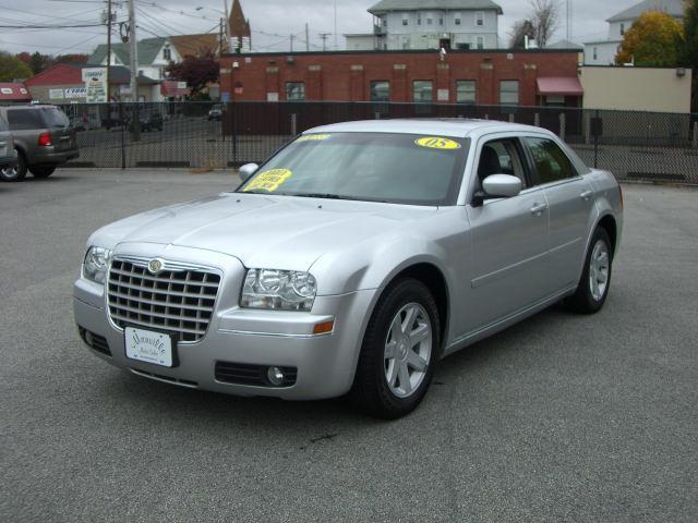 2005 Chrysler 300 3.5