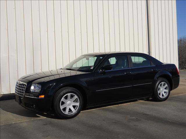 2005 Chrysler 300 3.5