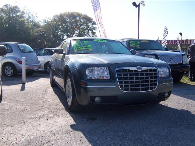 2005 Chrysler 300 3.5