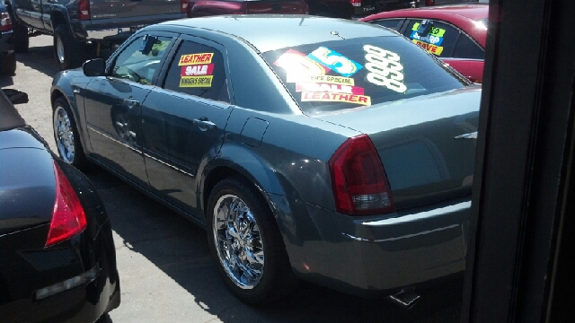 2005 Chrysler 300 3.5