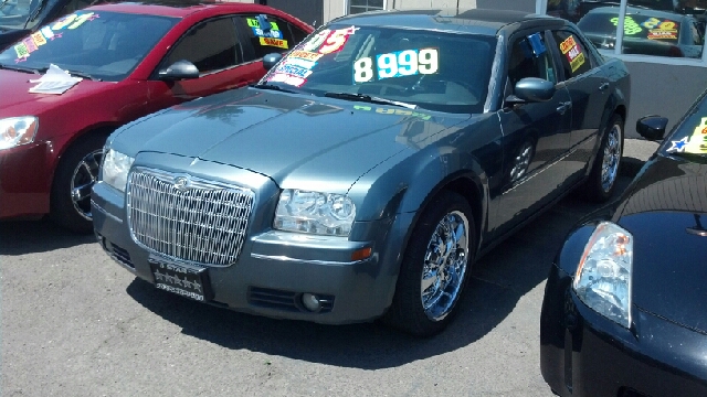 2005 Chrysler 300 3.5