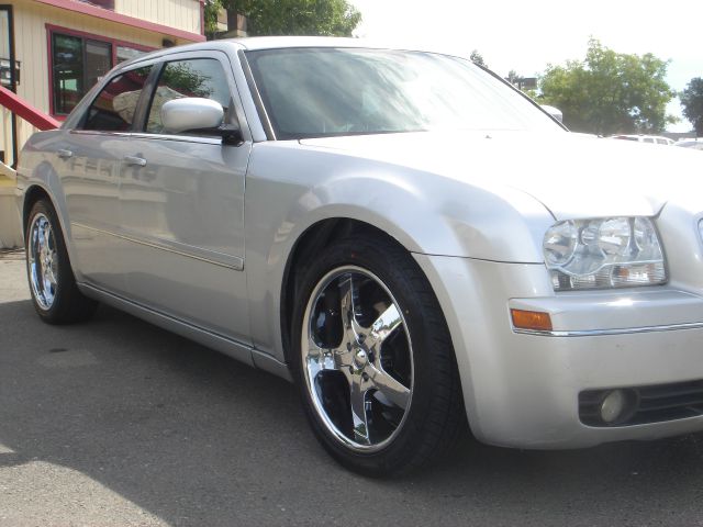 2005 Chrysler 300 3.5