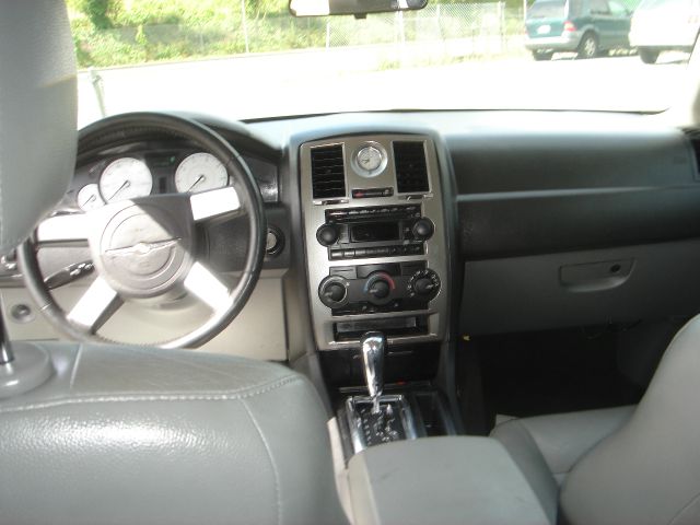 2005 Chrysler 300 3.5