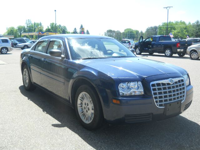 2005 Chrysler 300 Base