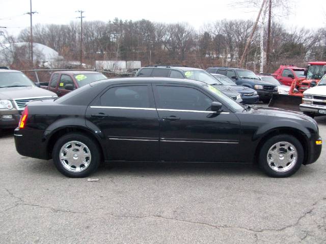 2005 Chrysler 300 3.5