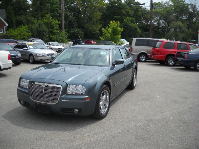 2005 Chrysler 300 3.5