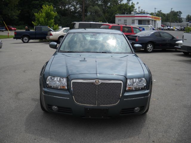 2005 Chrysler 300 3.5