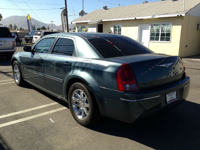 2005 Chrysler 300 3.5