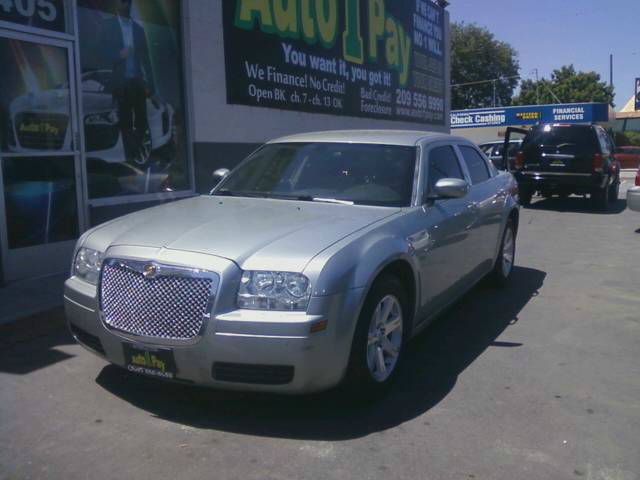 2006 Chrysler 300 Base