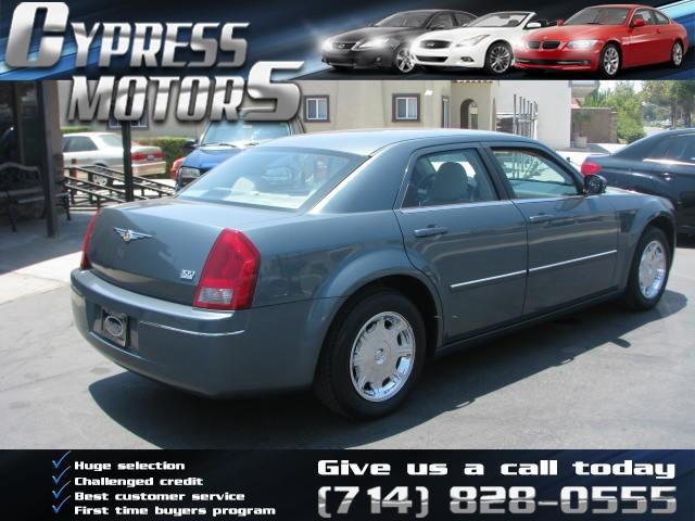 2006 Chrysler 300 RX 35