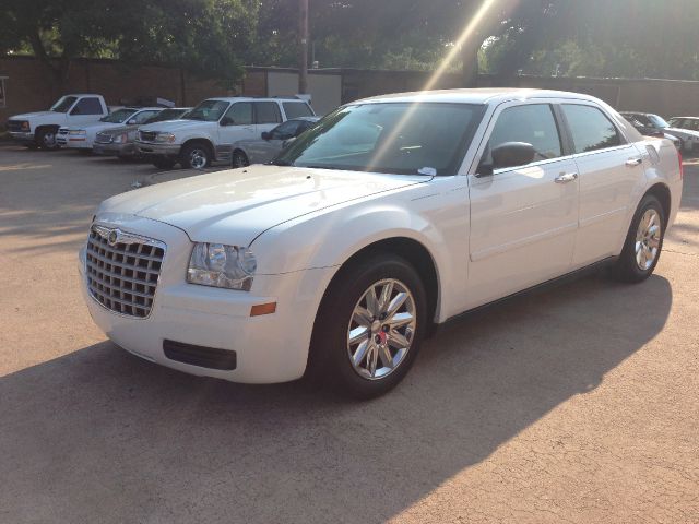 2006 Chrysler 300 Base