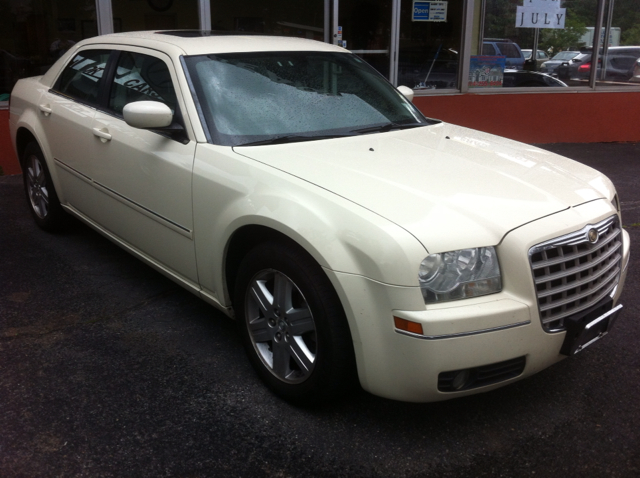 2006 Chrysler 300 GT Premium