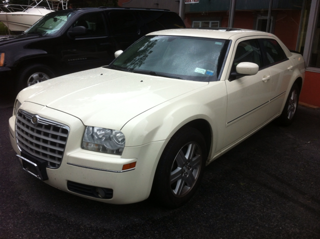 2006 Chrysler 300 GT Premium