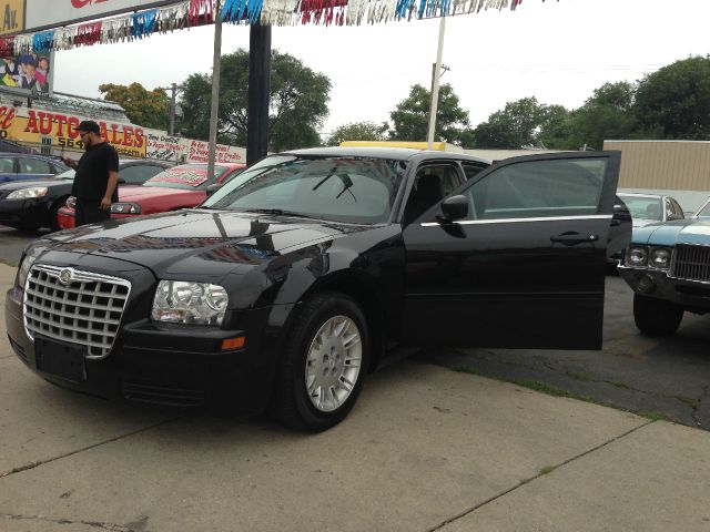 2006 Chrysler 300 Unknown