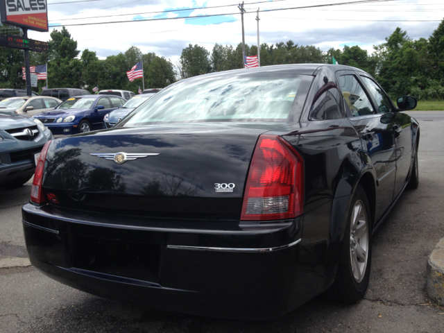 2006 Chrysler 300 3.5