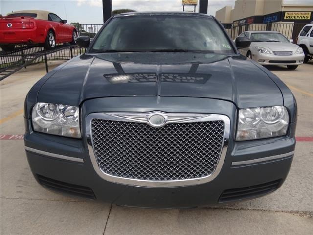 2006 Chrysler 300 69D