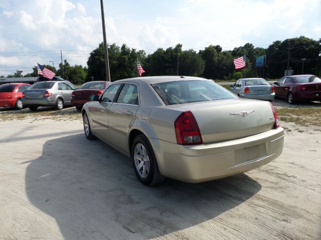 2006 Chrysler 300 GL Manual W/siab