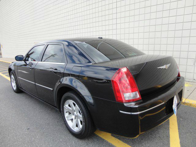 2006 Chrysler 300 Sport Technology