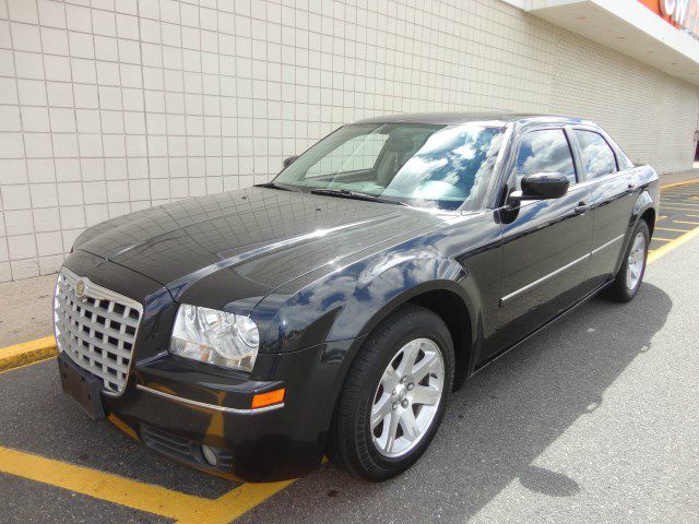 2006 Chrysler 300 Sport Technology