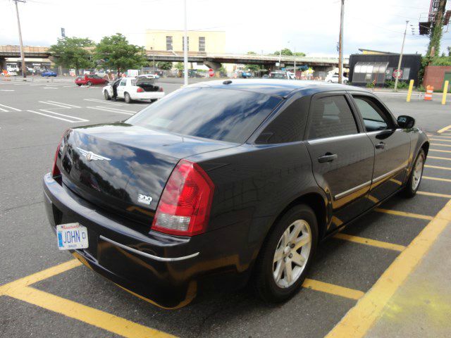 2006 Chrysler 300 Sport Technology