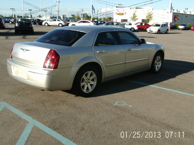 2006 Chrysler 300 3.5