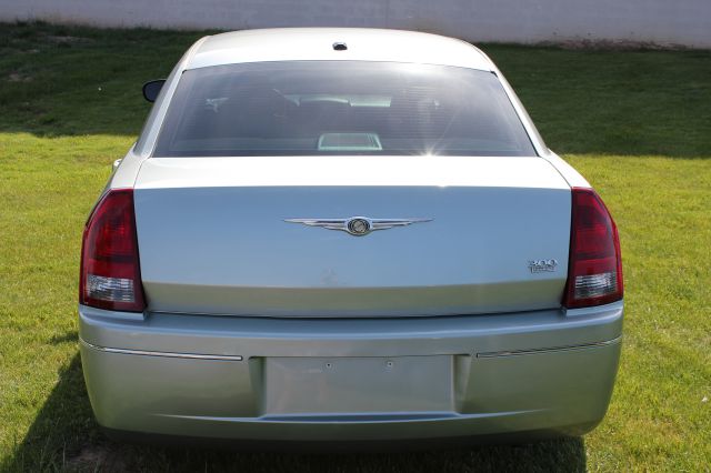 2006 Chrysler 300 3.5