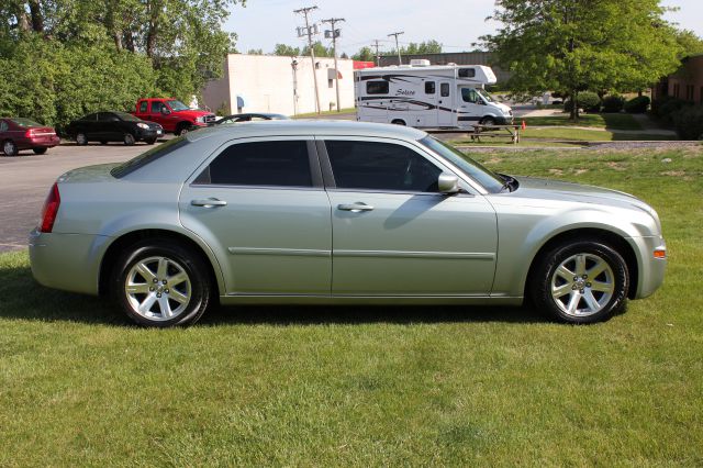 2006 Chrysler 300 3.5