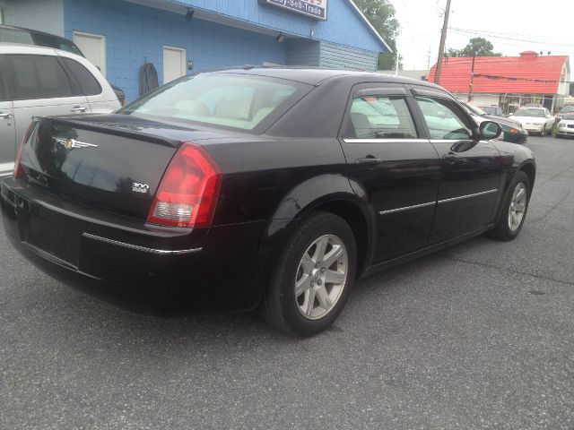 2006 Chrysler 300 3.5