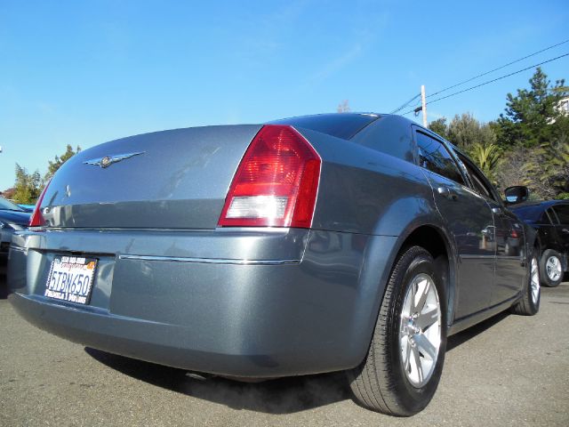 2006 Chrysler 300 3.5