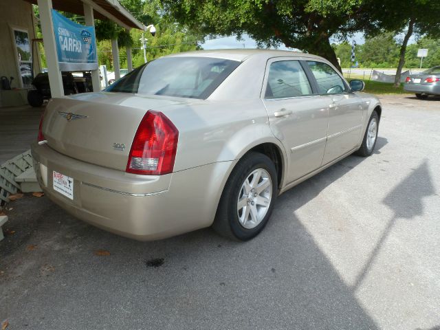 2006 Chrysler 300 3.5