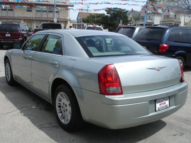 2006 Chrysler 300 Base