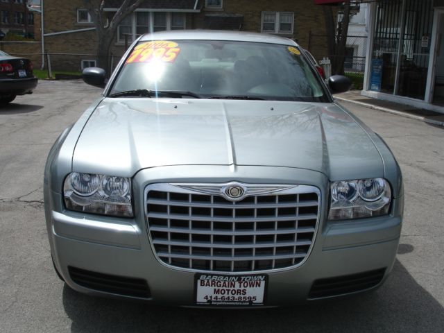 2006 Chrysler 300 Base