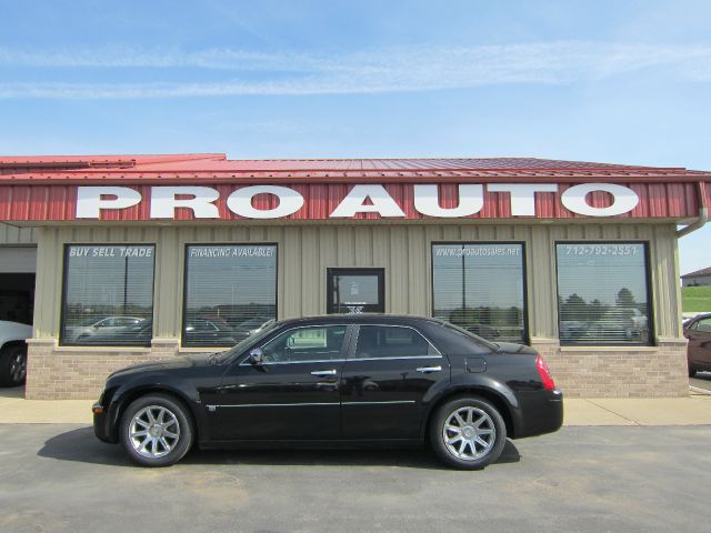 2006 Chrysler 300 Regular Cab