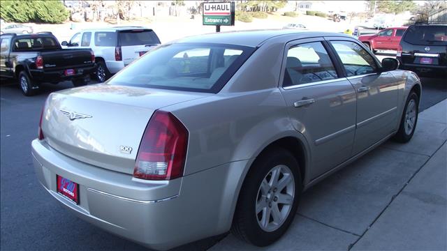 2006 Chrysler 300 3.5