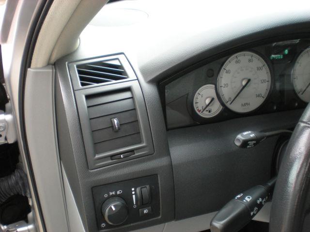 2006 Chrysler 300 3.5