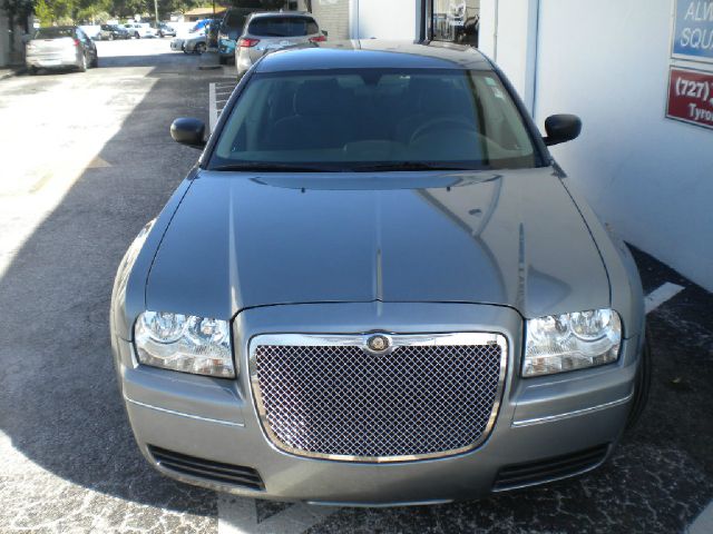 2006 Chrysler 300 Unknown