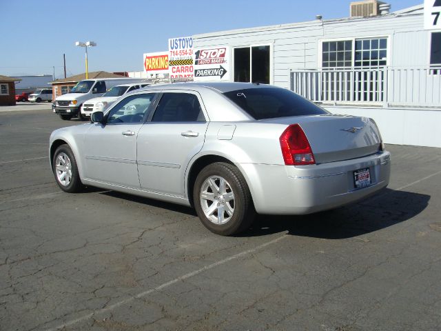 2006 Chrysler 300 3.5