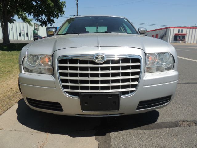 2006 Chrysler 300 Base