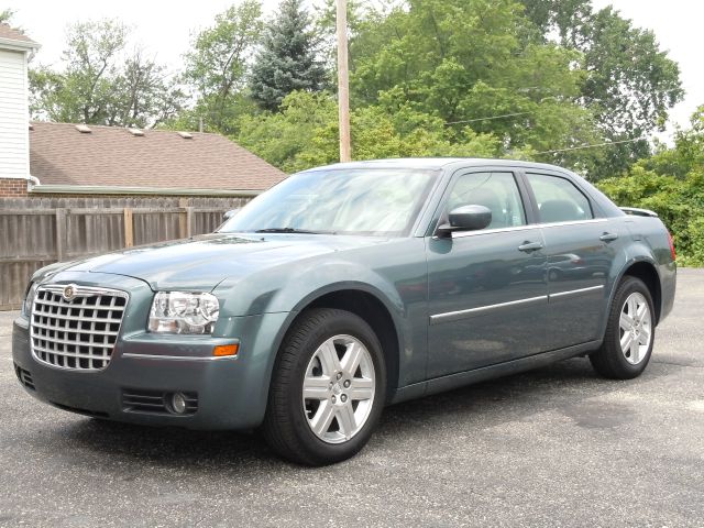 2006 Chrysler 300 GT Premium