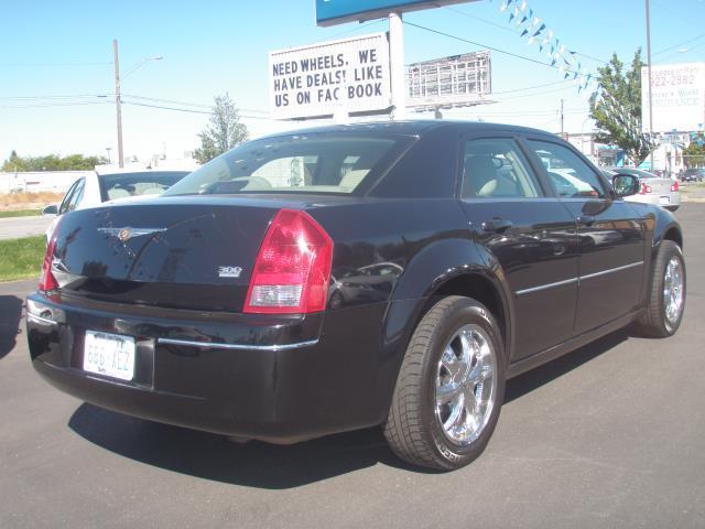 2006 Chrysler 300 3.5