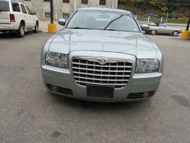 2006 Chrysler 300 GT Premium