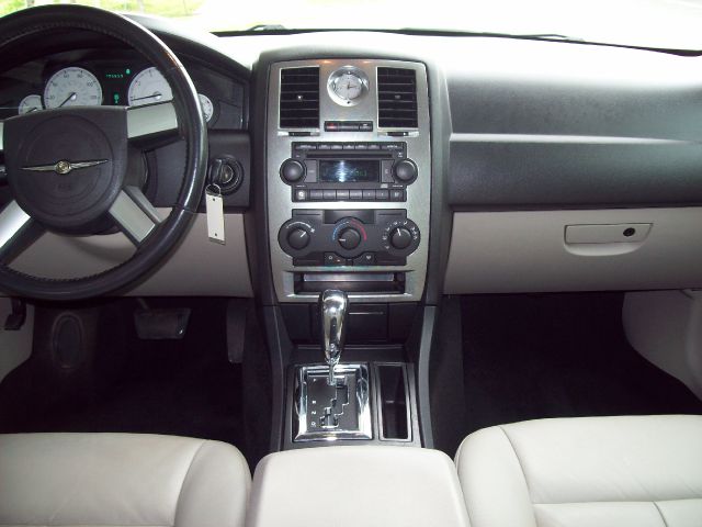 2006 Chrysler 300 3.5