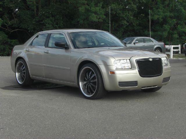 2006 Chrysler 300 Base