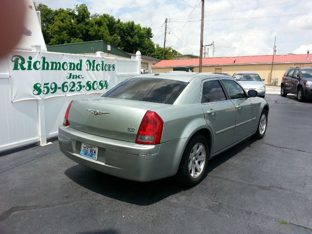 2006 Chrysler 300 3.5