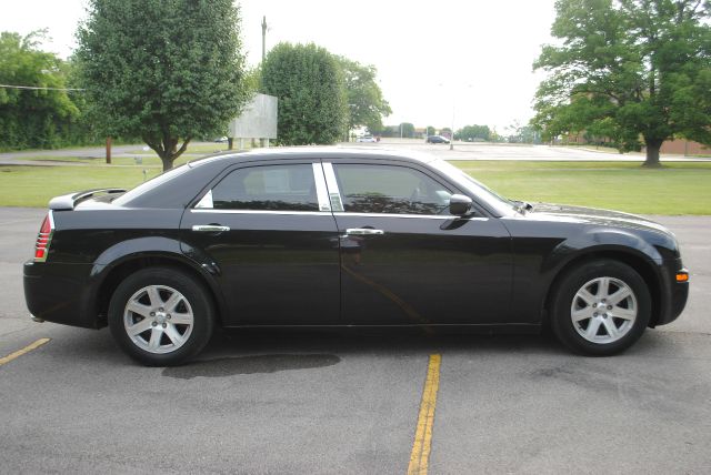 2006 Chrysler 300 GL Manual W/siab