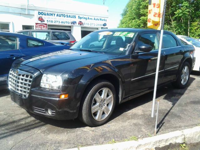 2006 Chrysler 300 GT Premium